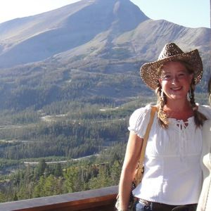 Meet your Posher, Kelly